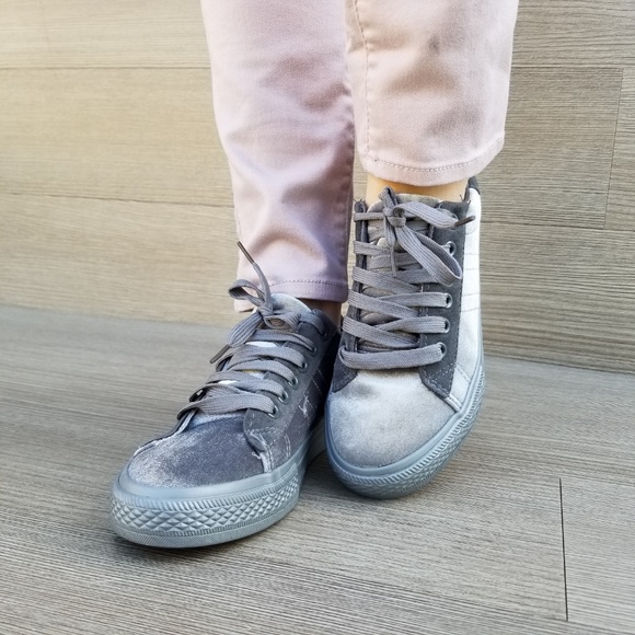 Gray Velvet Fashion Low Top Sneakers - Picture 6 of 8